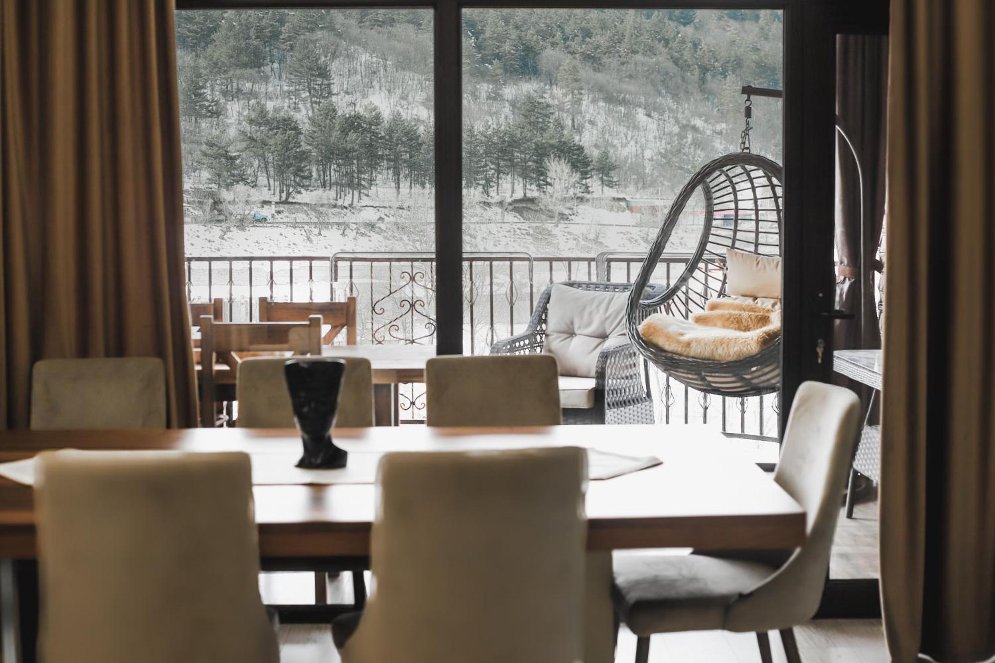 Dom Adonis Hotel Dilijan Luaran gambar