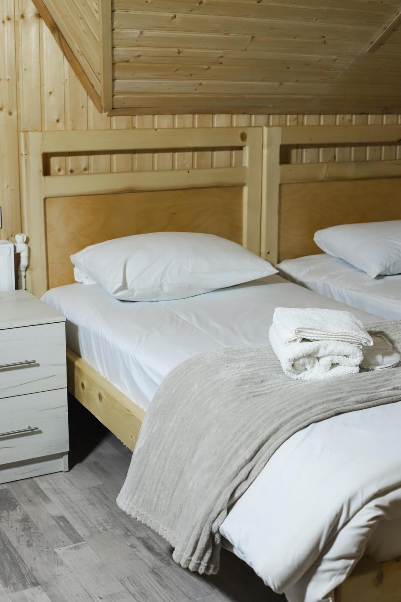 Dom Adonis Hotel Dilijan Luaran gambar